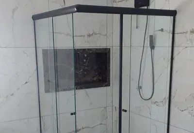 Atendimento especializado em box de vidro